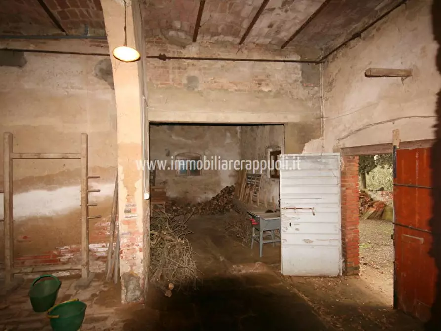 Immagine 10 di Rustico / casale in vendita  a Sinalunga