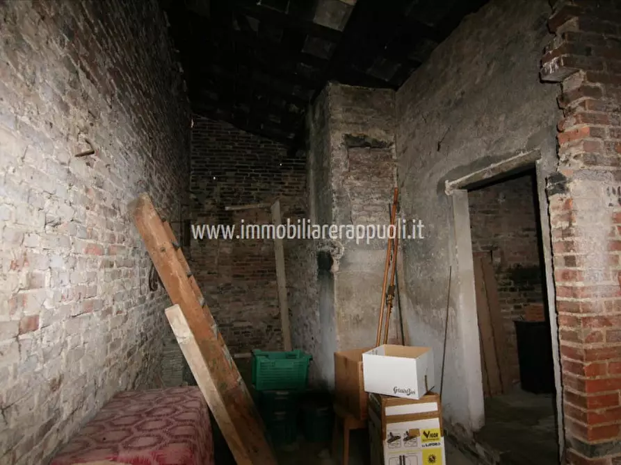 Immagine 15 di Rustico / casale in vendita  a Sinalunga