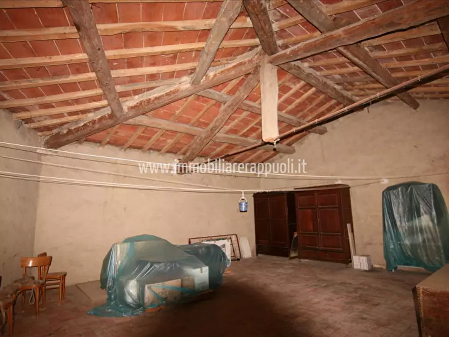 Immagine 16 di Rustico / casale in vendita  a Sinalunga