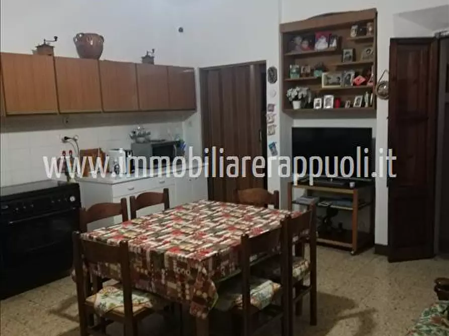 Immagine 22 di Rustico / casale in vendita  a Sinalunga