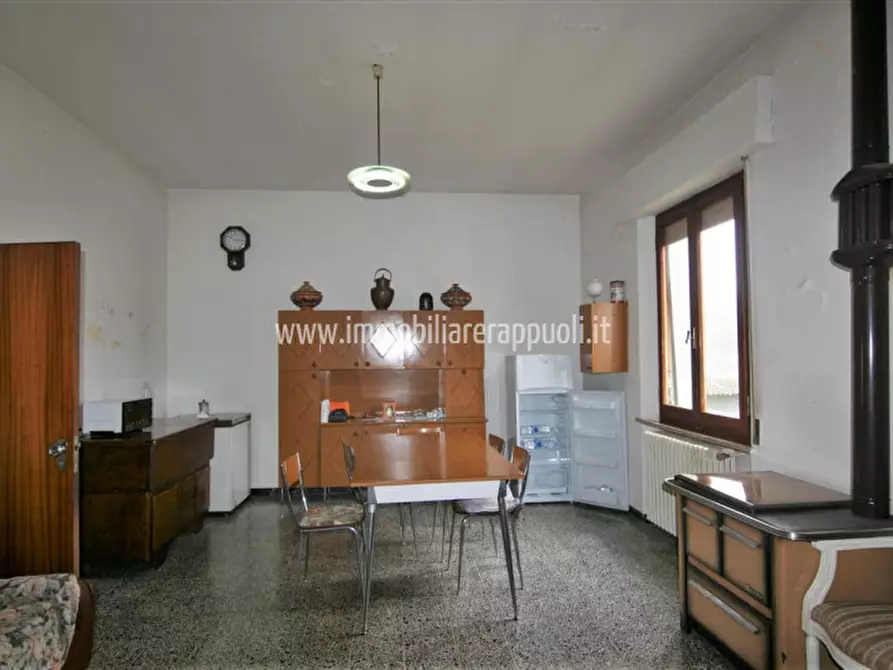 Immagine 7 di Casa indipendente in vendita  a Sinalunga