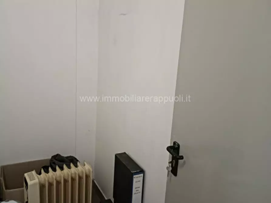 Immagine 6 di Capannone industriale in vendita  a Sinalunga