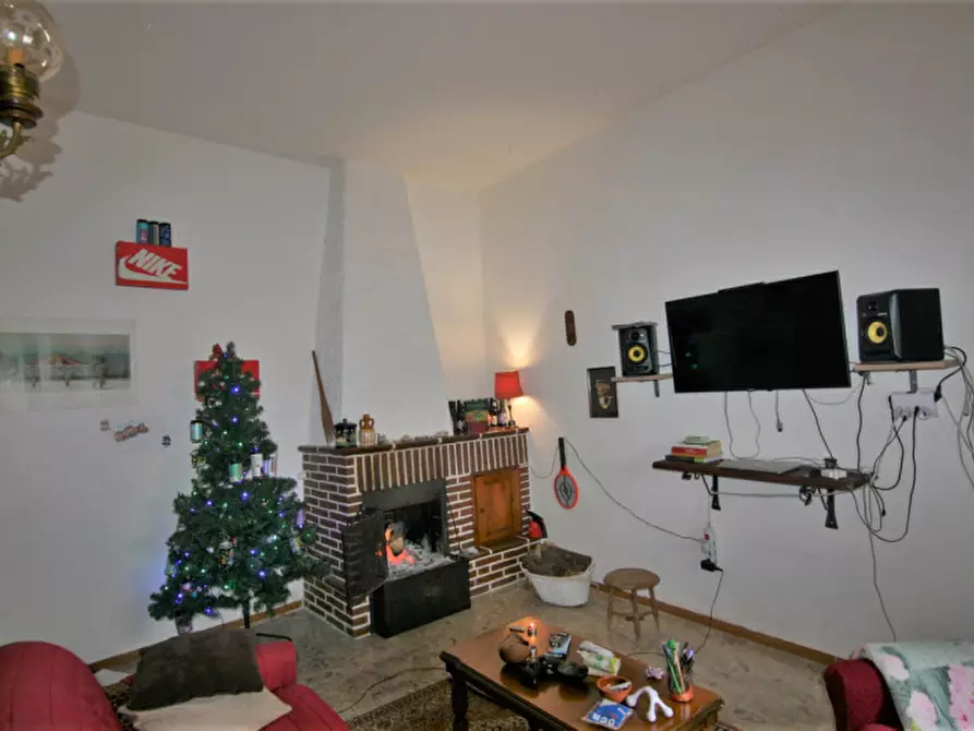 Immagine 21 di Casa indipendente in vendita  a Torrita Di Siena