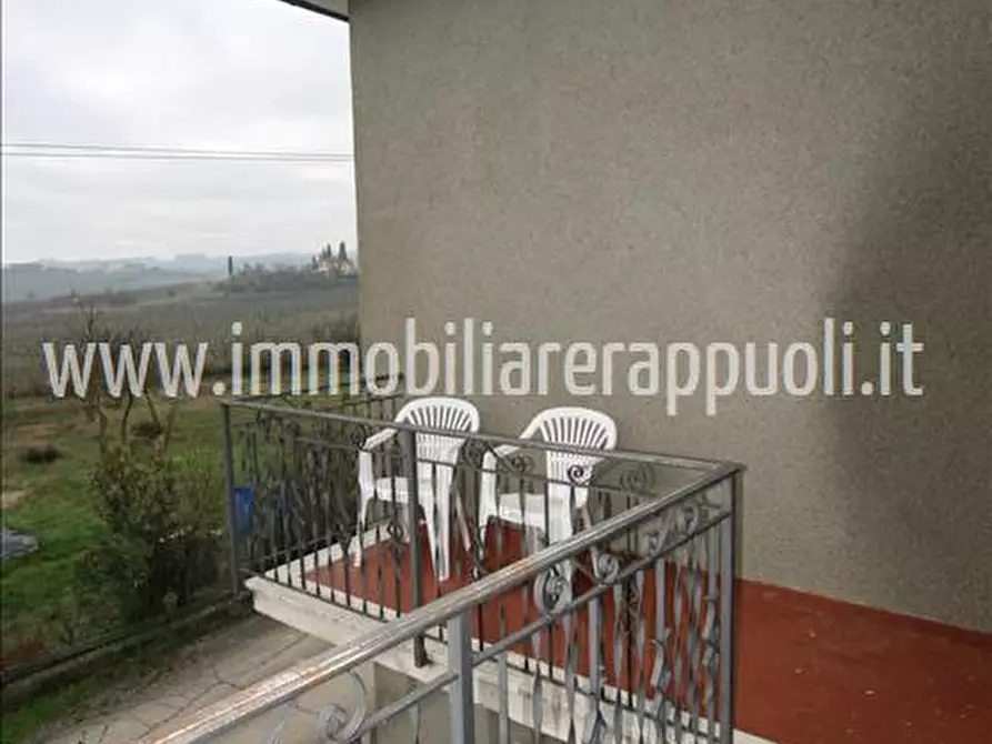 Immagine 4 di Casa indipendente in vendita  a Torrita Di Siena