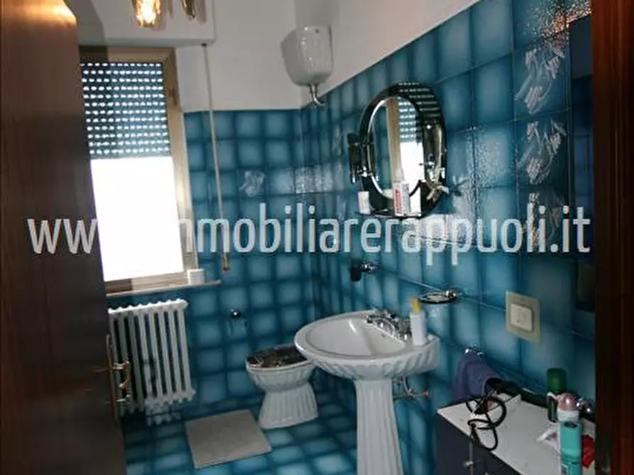 Immagine 6 di Casa indipendente in vendita  a Torrita Di Siena