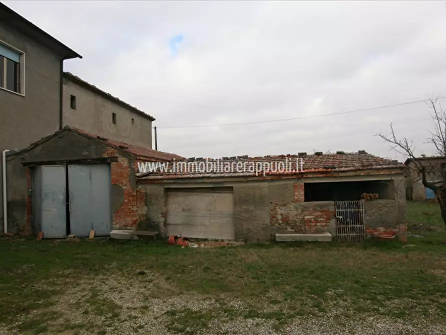 Immagine 17 di Casa indipendente in vendita  a Torrita Di Siena