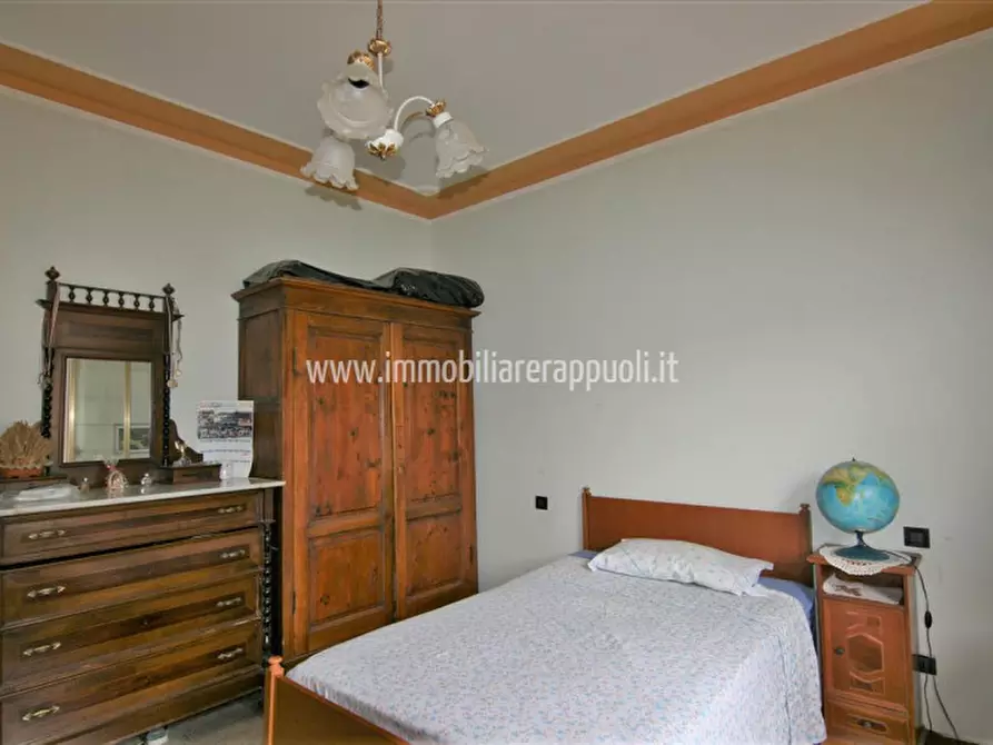 Immagine 6 di Casa indipendente in vendita  a Rapolano Terme