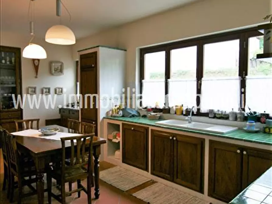 Immagine 12 di Casa indipendente in vendita  a Rapolano Terme