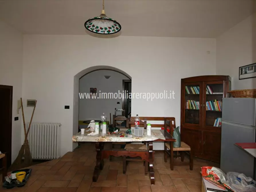 Immagine 13 di Casa indipendente in vendita  a Rapolano Terme
