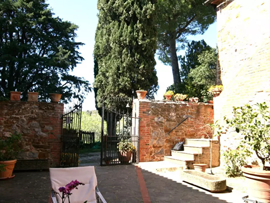 Immagine 4 di Rustico / casale in vendita  a Trequanda