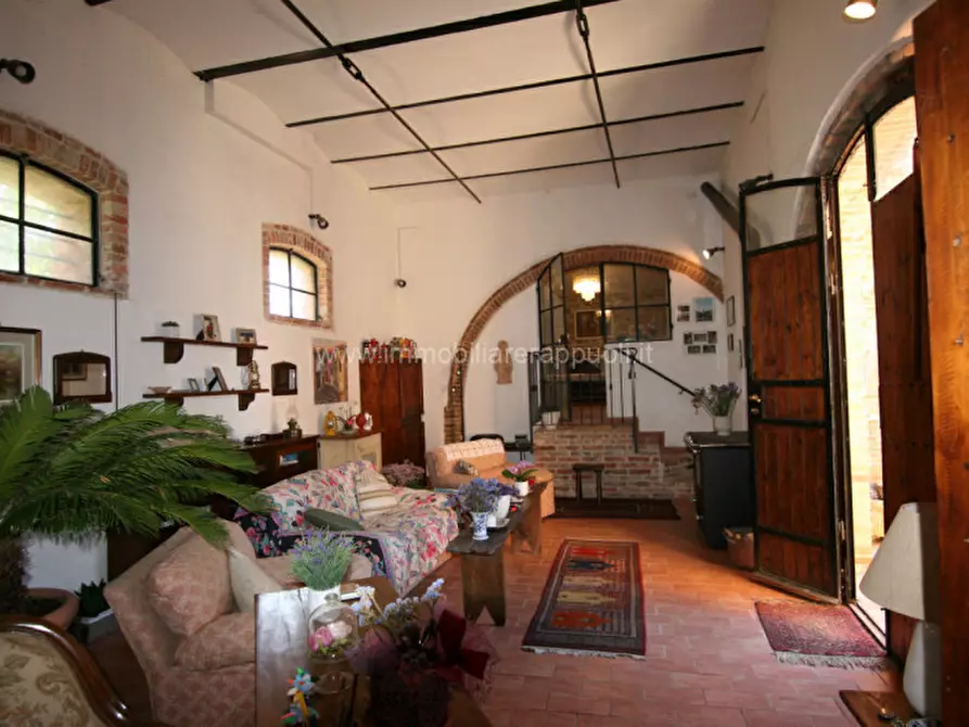 Immagine 35 di Rustico / casale in vendita  a Trequanda