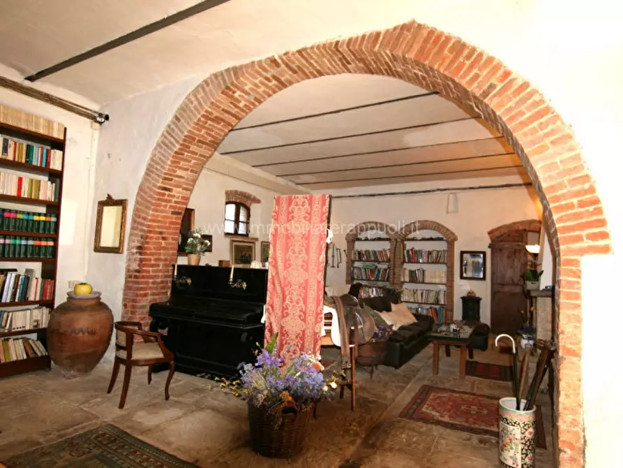 Immagine 47 di Rustico / casale in vendita  a Trequanda