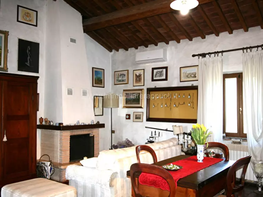 Immagine 49 di Rustico / casale in vendita  a Trequanda