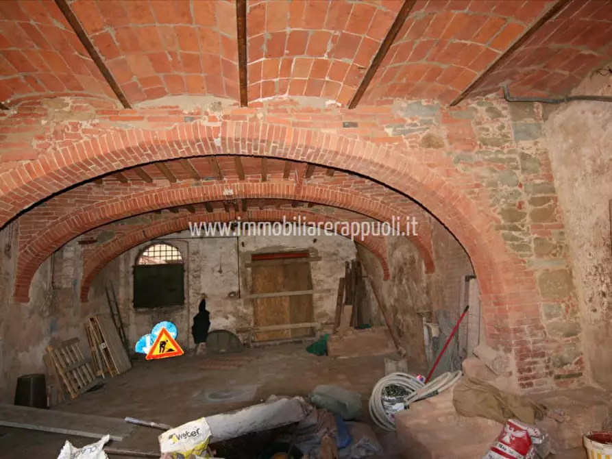 Immagine 33 di Villa in vendita  a Sinalunga