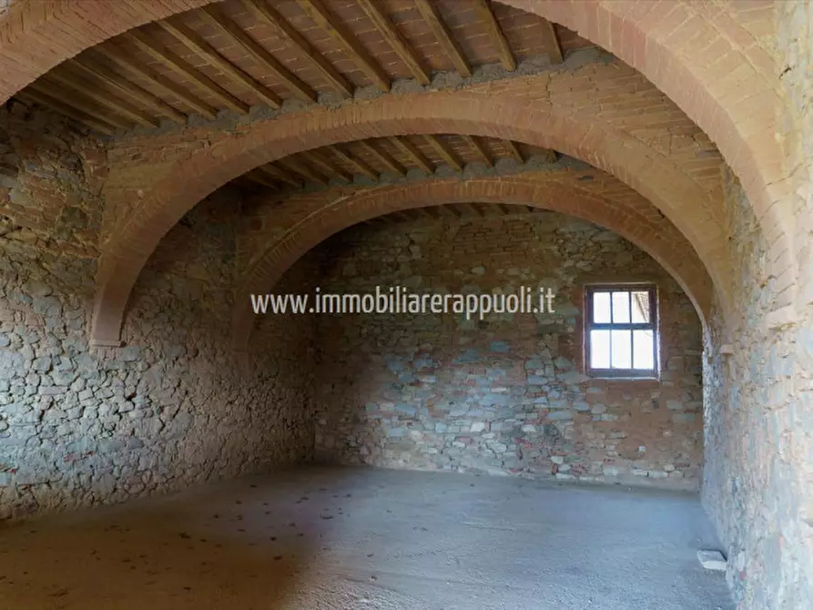 Immagine 12 di Villa in vendita  a Rapolano Terme