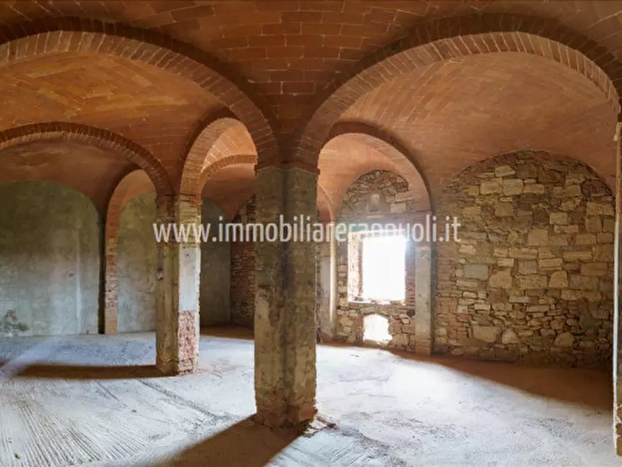 Immagine 16 di Villa in vendita  a Rapolano Terme