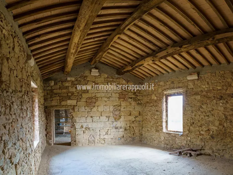 Immagine 24 di Villa in vendita  a Rapolano Terme