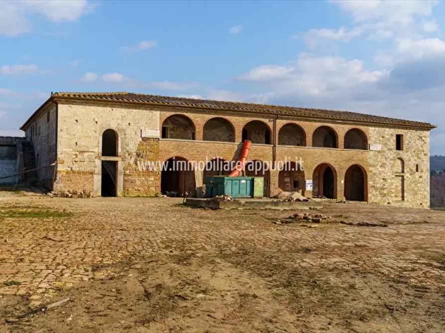 Immagine 28 di Villa in vendita  a Rapolano Terme