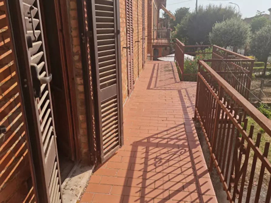 Immagine 12 di Casa indipendente in vendita  a Sinalunga