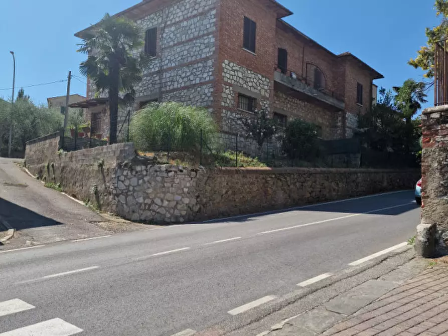 Immagine 1 di Casa indipendente in vendita  a Sinalunga