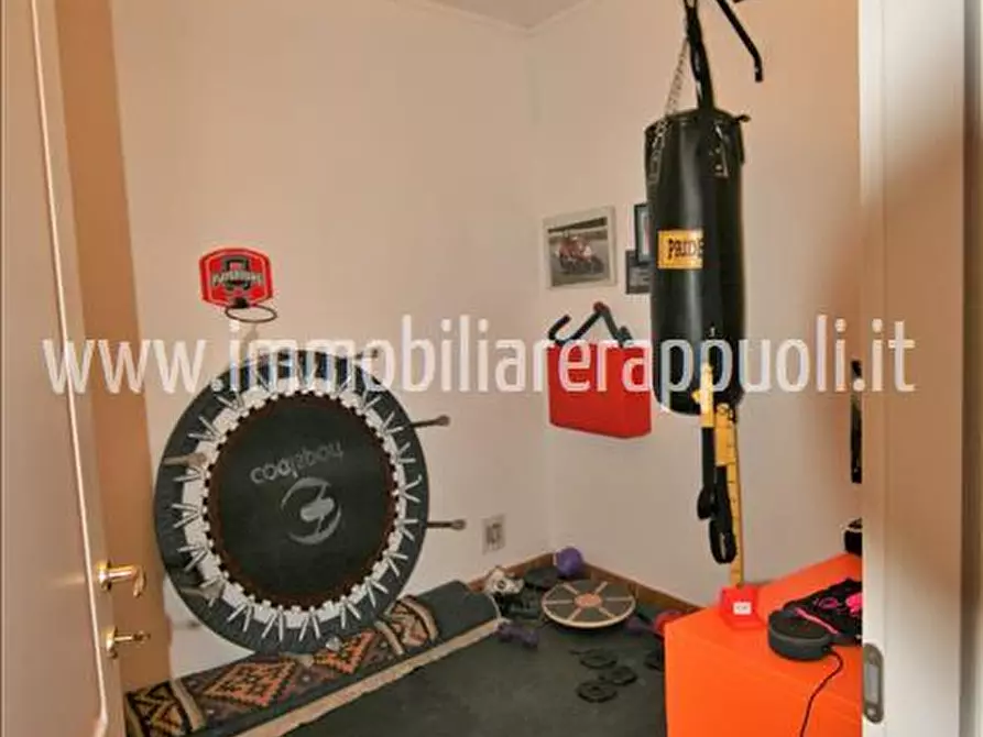 Immagine 5 di Appartamento in vendita  a Sinalunga