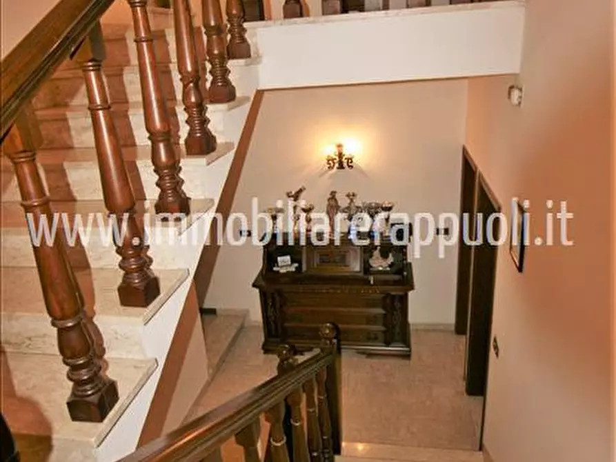 Immagine 11 di Casa indipendente in vendita  a Sinalunga