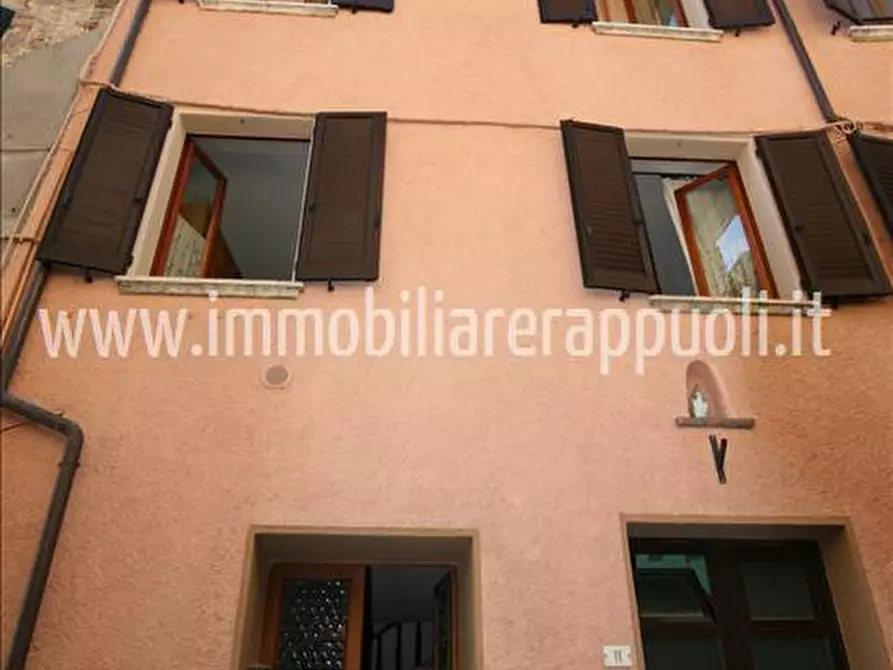 Immagine 14 di Casa indipendente in vendita  a Sinalunga