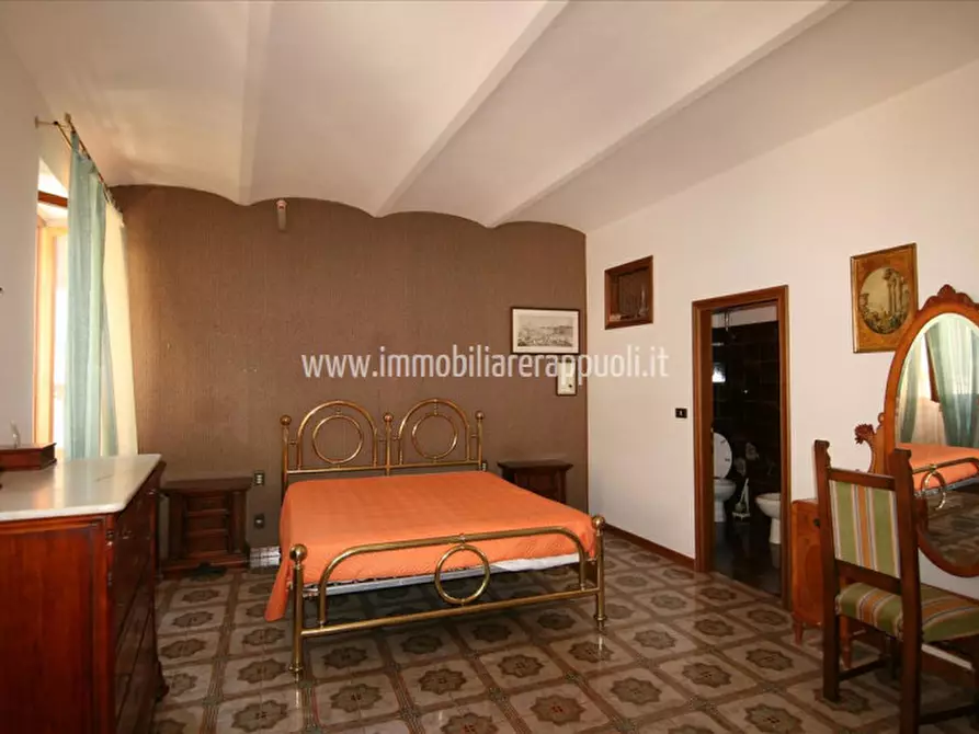 Immagine 20 di Casa indipendente in vendita  a Sinalunga