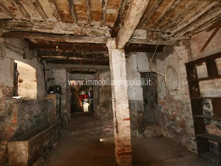 Immagine 10 di Casa indipendente in vendita  a Sinalunga