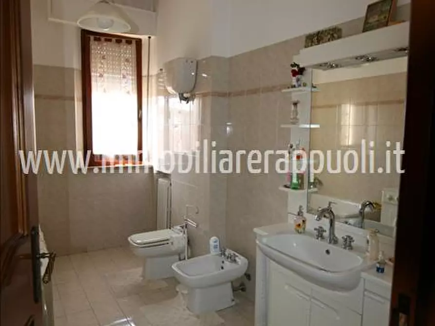 Immagine 3 di Appartamento in vendita  a Torrita Di Siena