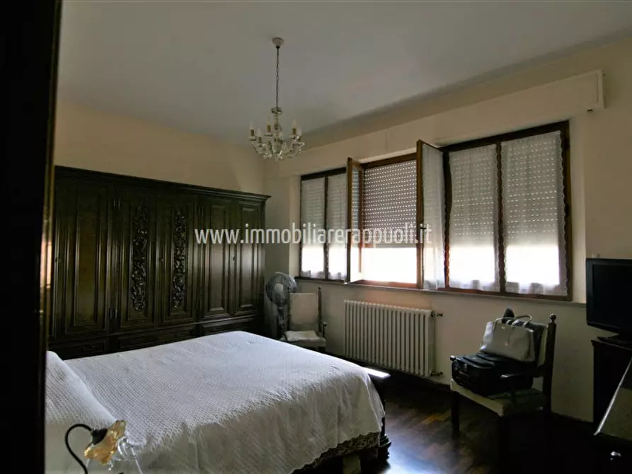 Immagine 6 di Appartamento in vendita  a Torrita Di Siena