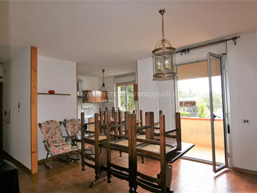 Immagine 2 di Appartamento in vendita  a Trequanda