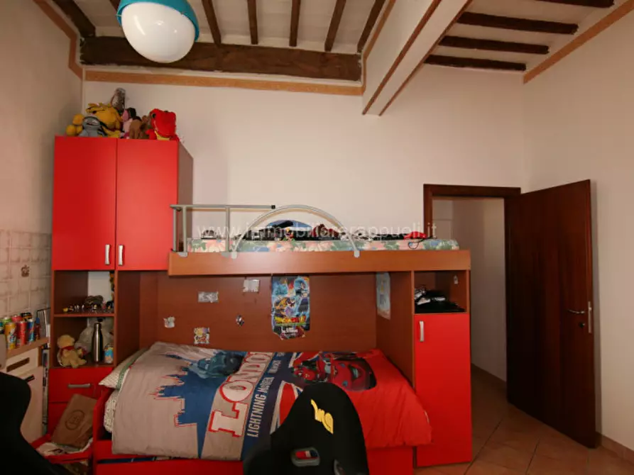 Immagine 7 di Appartamento in vendita  a Sinalunga