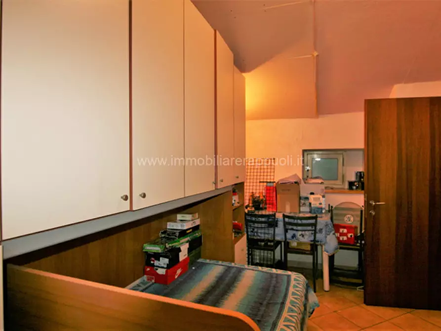 Immagine 14 di Appartamento in vendita  a Sinalunga