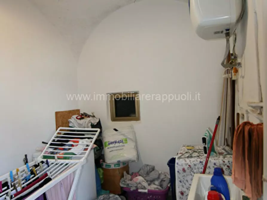 Immagine 15 di Appartamento in vendita  a Sinalunga