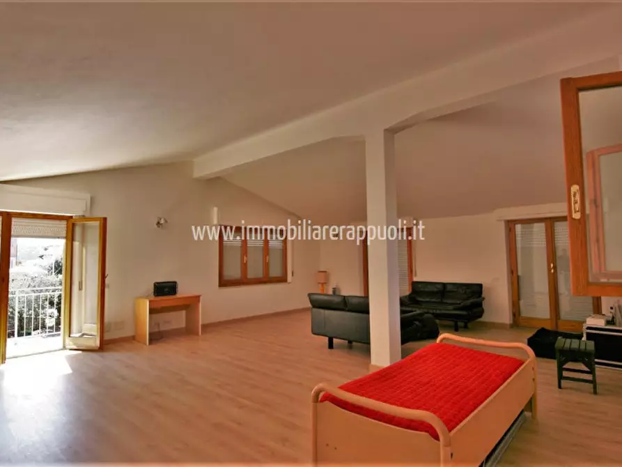 Immagine 8 di Casa indipendente in vendita  a Torrita Di Siena