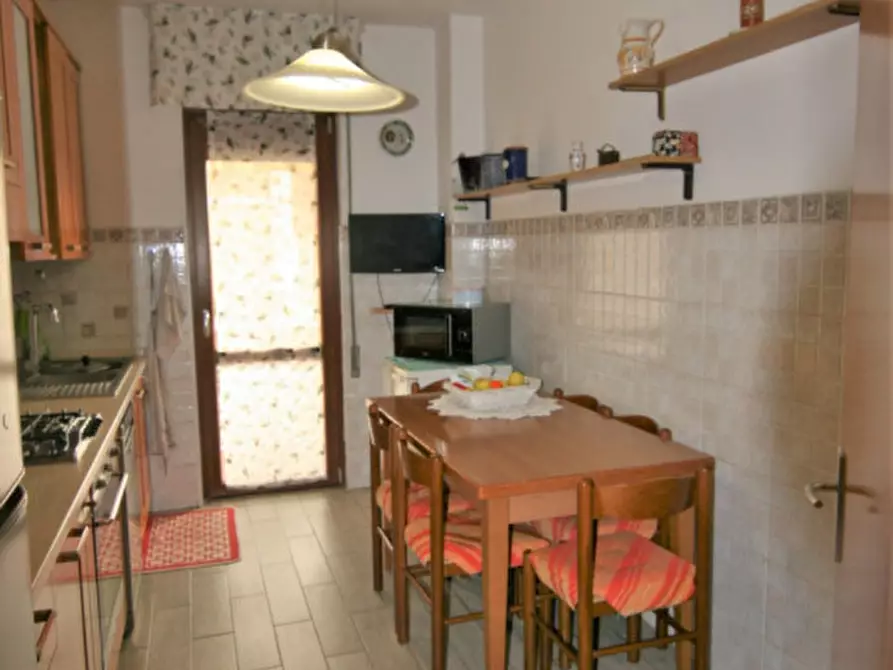 Immagine 8 di Appartamento in vendita  a Sinalunga