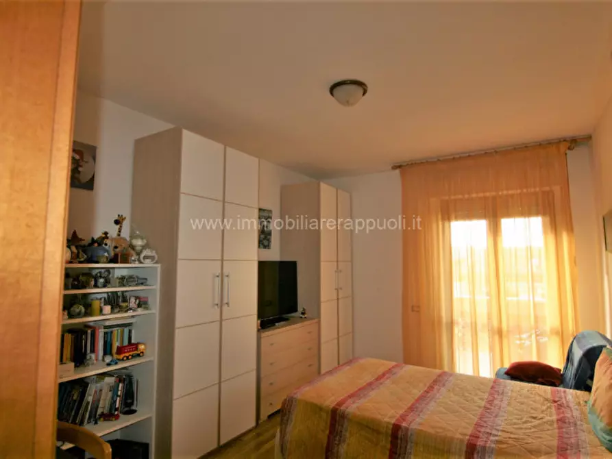 Immagine 9 di Appartamento in vendita  a Sinalunga