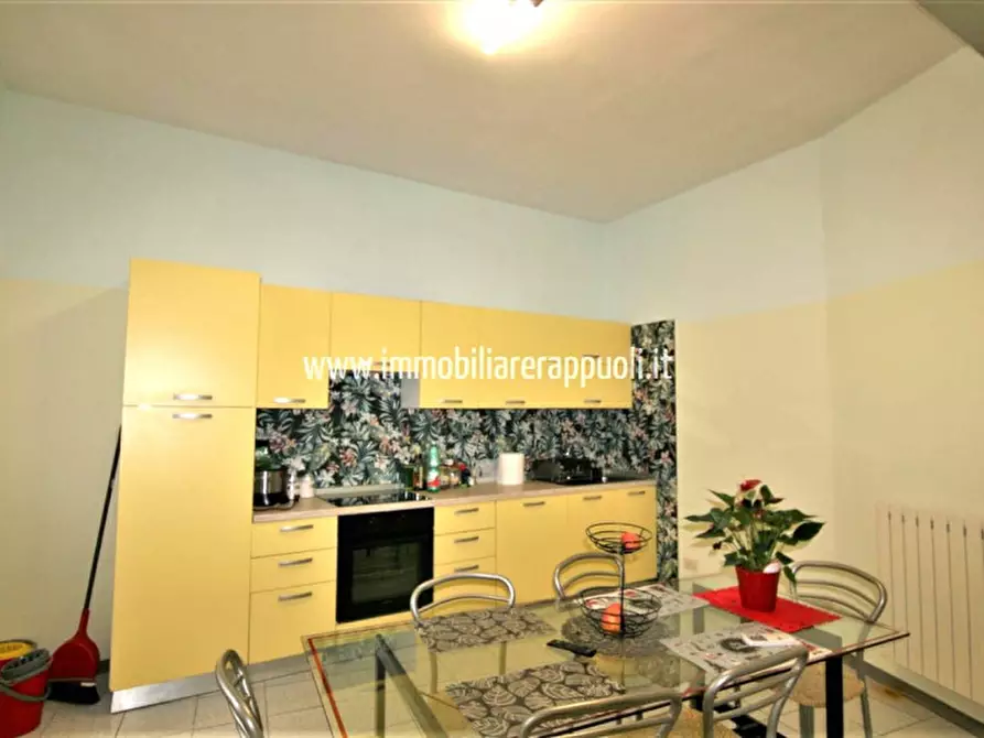 Immagine 4 di Appartamento in vendita  a Sinalunga