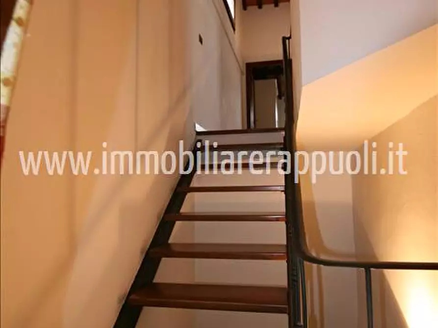 Immagine 20 di Rustico / casale in vendita  a Montepulciano