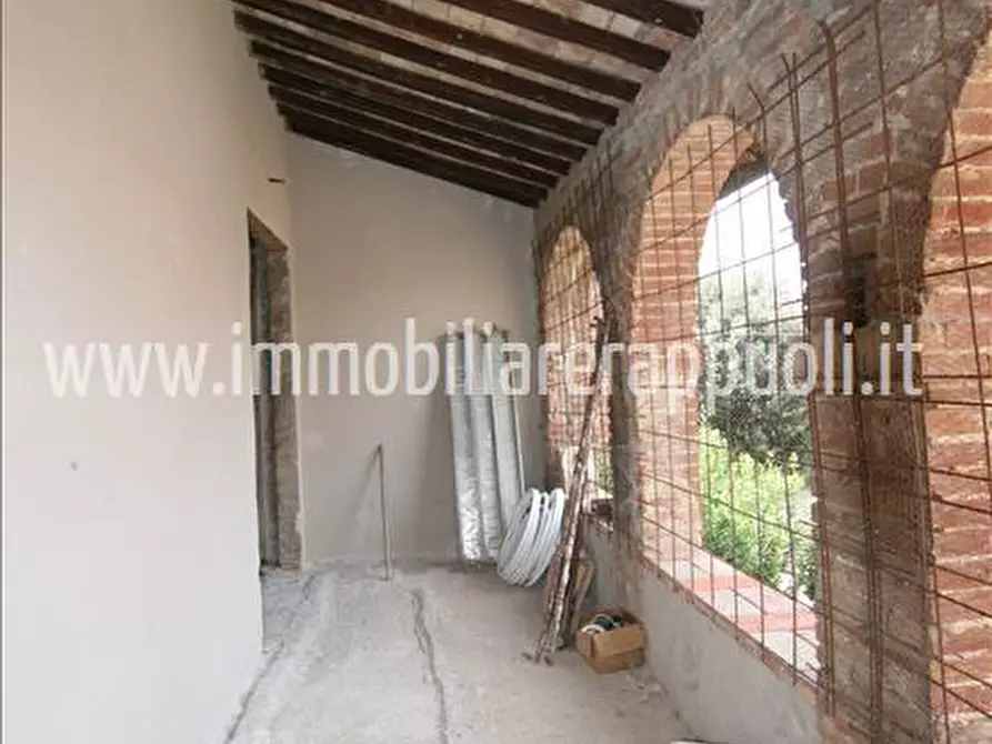 Immagine 6 di Casa indipendente in vendita  a Sinalunga