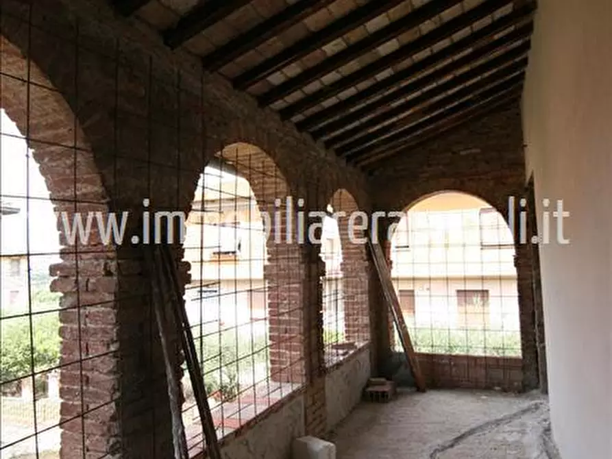 Immagine 7 di Casa indipendente in vendita  a Sinalunga