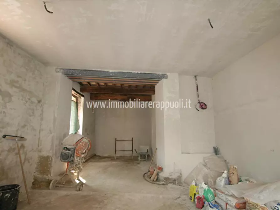 Immagine 25 di Casa indipendente in vendita  a Sinalunga