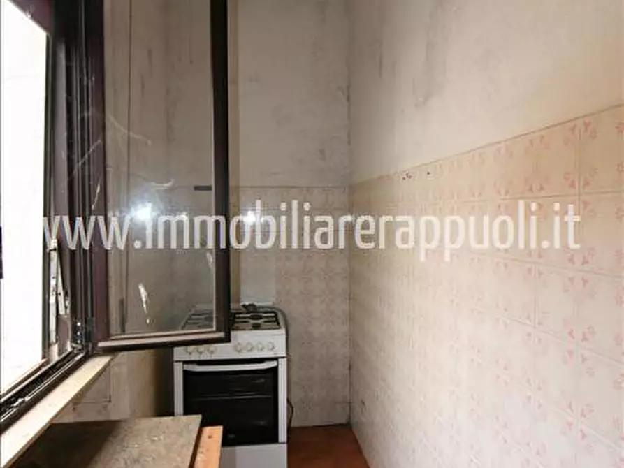 Immagine 5 di Casa indipendente in vendita  a Lucignano