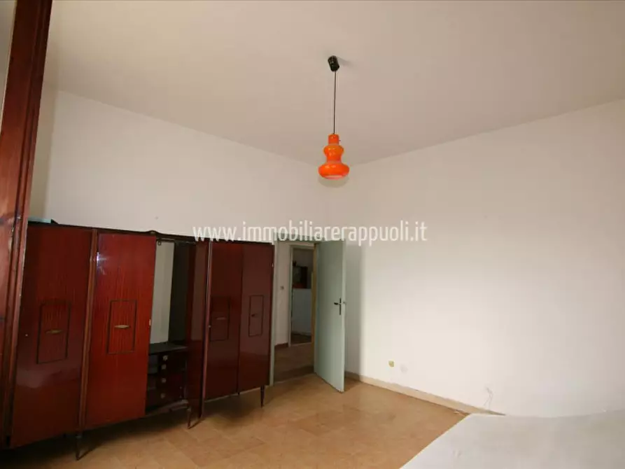 Immagine 25 di Casa indipendente in vendita  a Lucignano