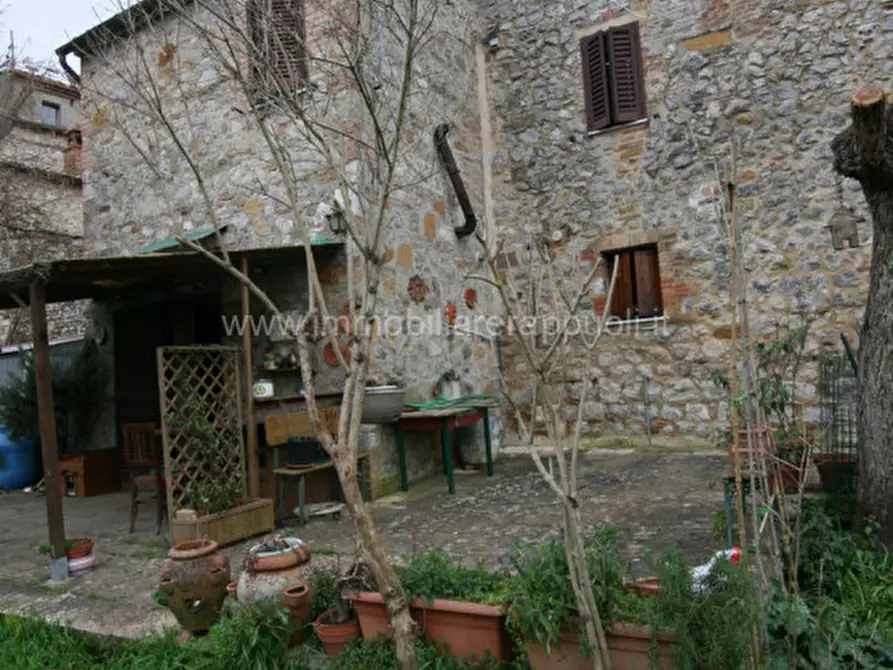 Immagine 3 di Appartamento in vendita  a Trequanda