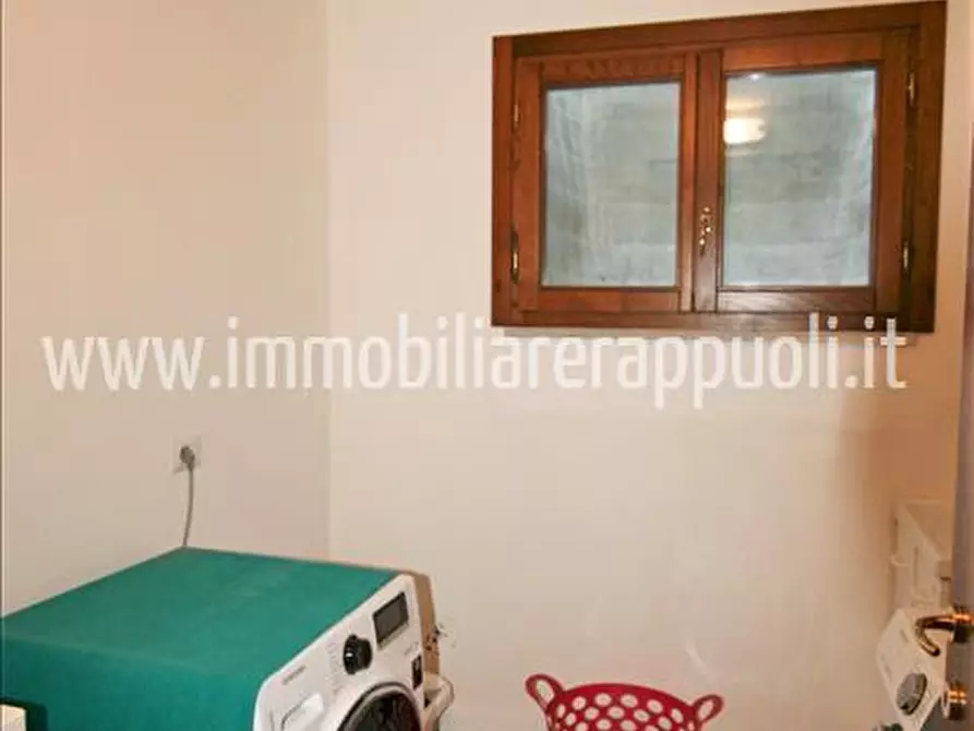 Immagine 6 di Villetta a schiera in vendita  a Sinalunga