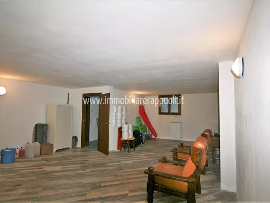 Immagine 10 di Villetta a schiera in vendita  a Sinalunga