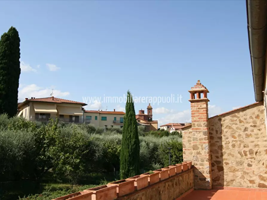 Immagine 19 di Villetta a schiera in vendita  a Sinalunga