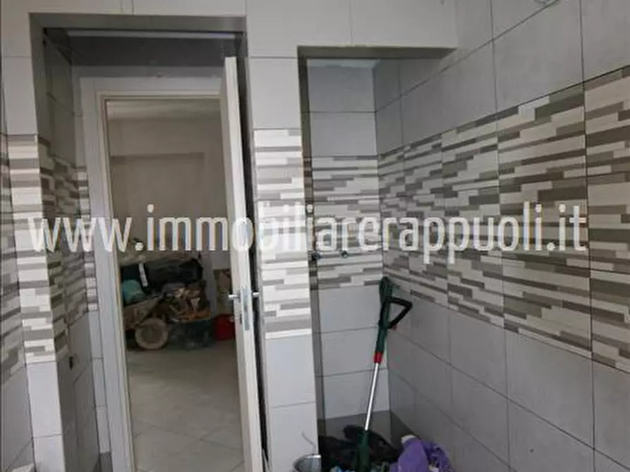 Immagine 4 di Casa indipendente in vendita  a Lucignano